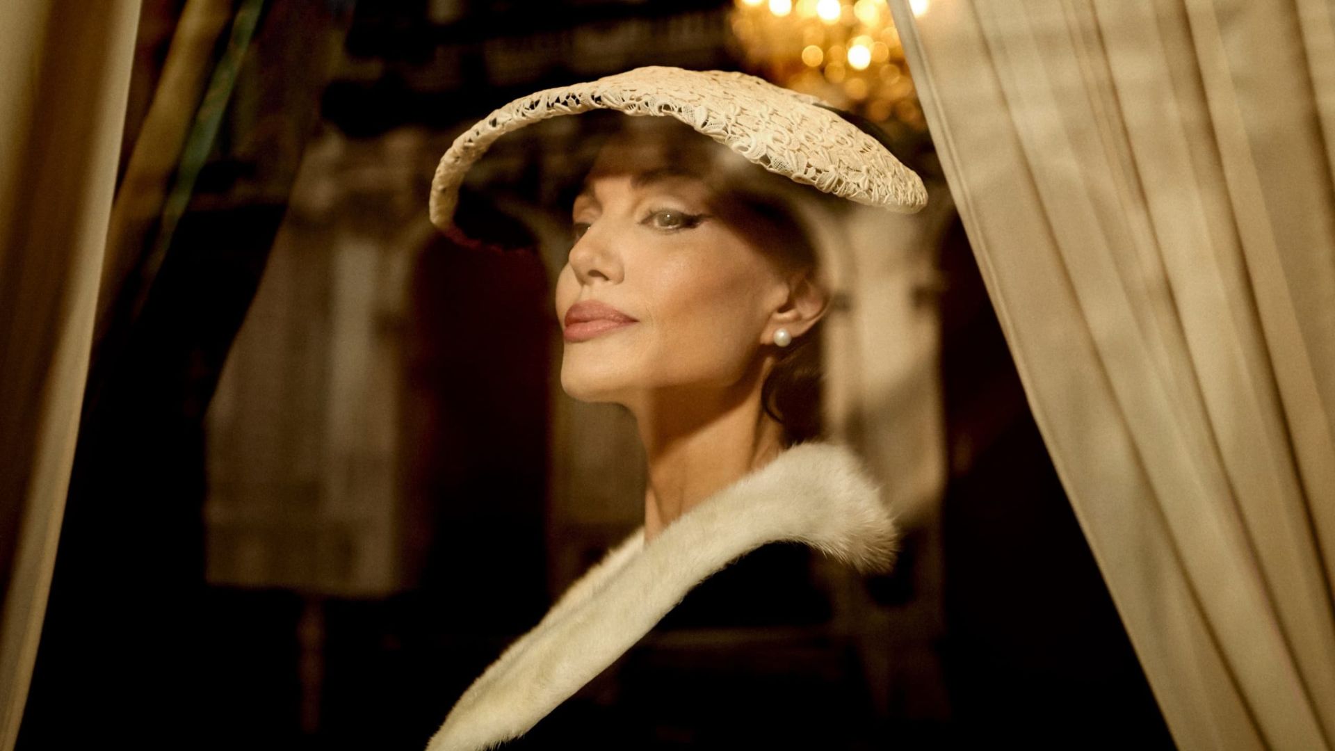 Maria Callas, cinebiografia com Angelina Jolie, abre a 48ª edição da Mostra de SP