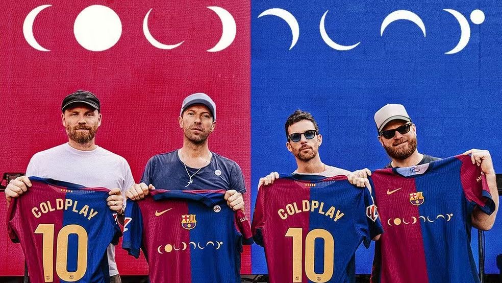 Barcelona estampa símbolo do Coldplay em uniforme especial