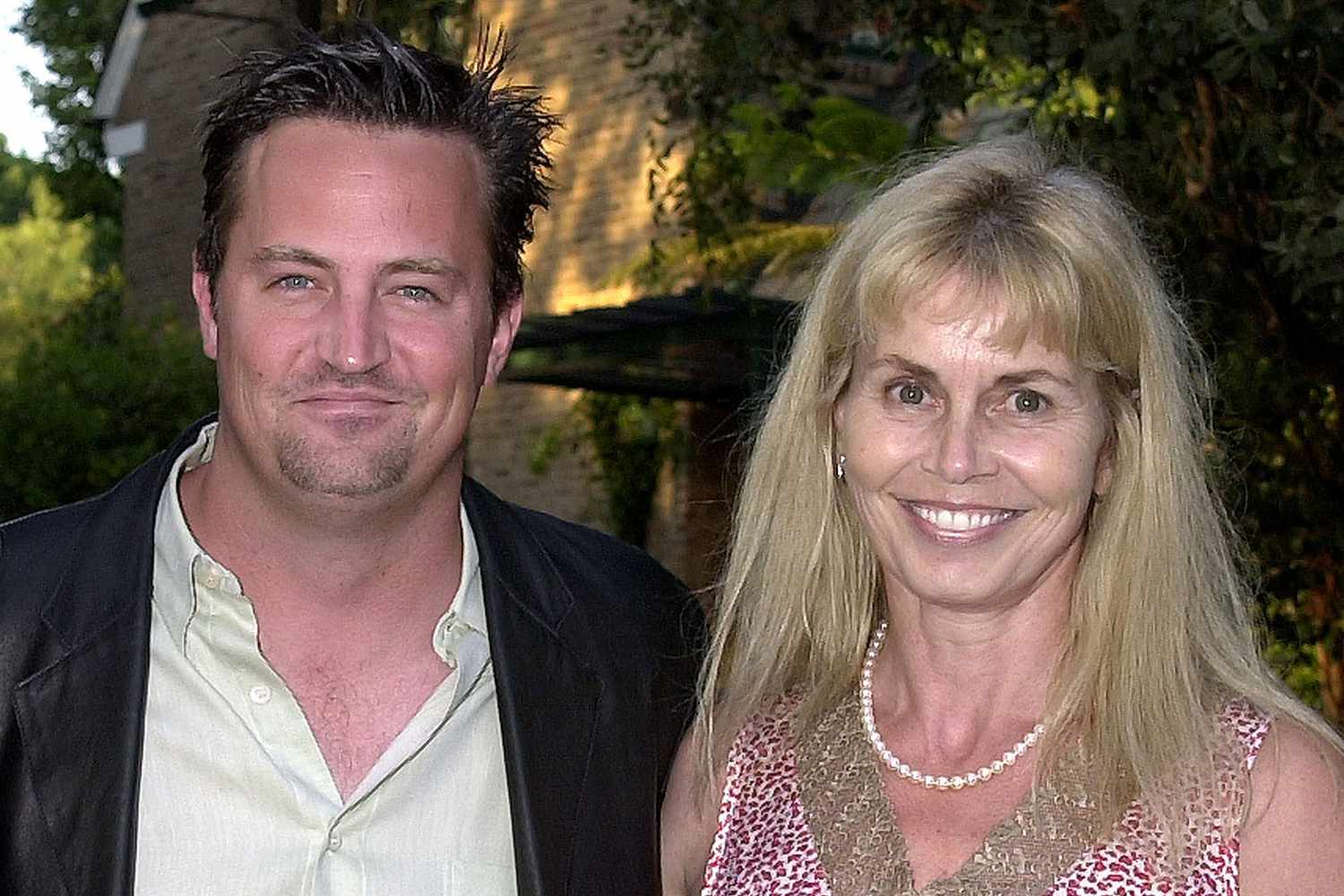 Matthew Perry e sua mãe, Suzanne Morrison (Foto: Reprodução)