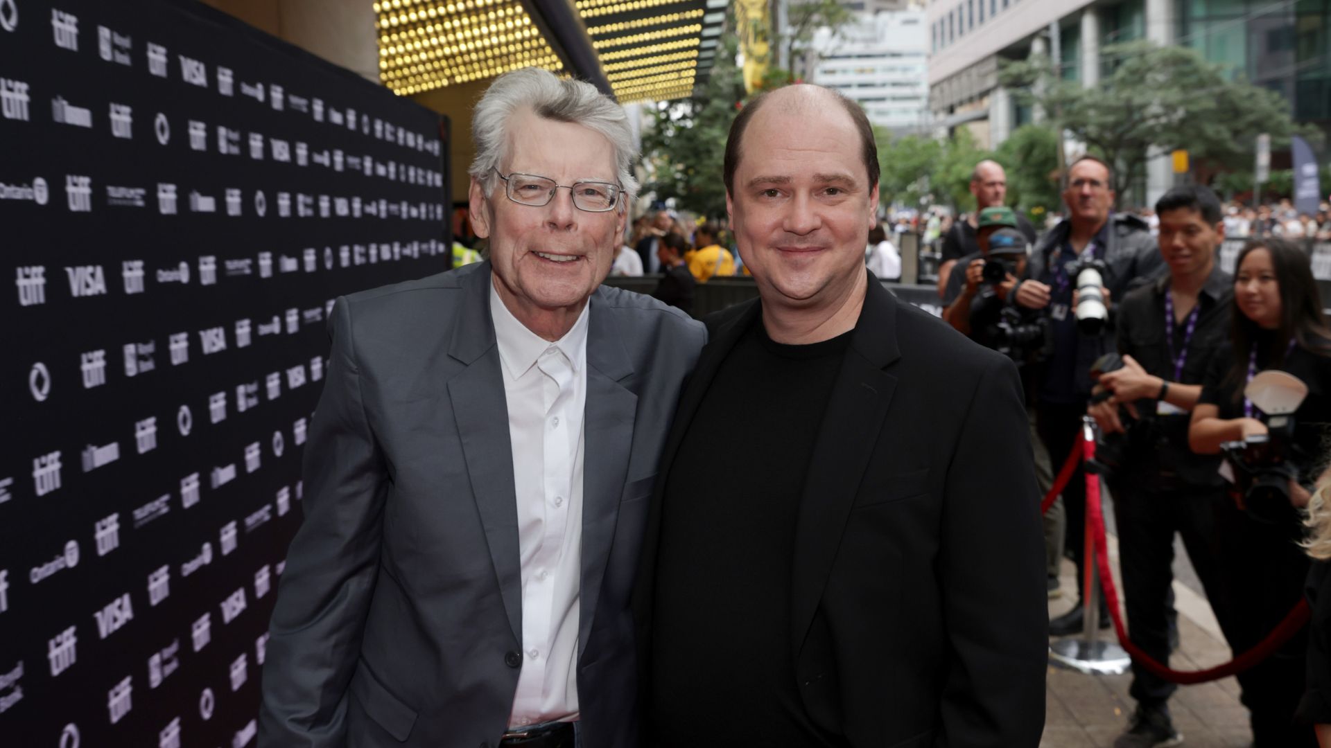 Mike Flanagan irá comandar nova adaptação de Carrie, livro de Stephen King