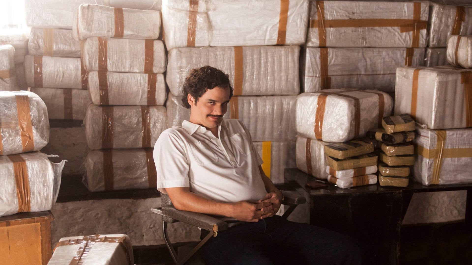 Wagner Moura foi indicado ao Globo de Ouro pelo papel de Pablo Escobar em Narcos, série da Netflix (Foto: Divulgação/Netflix)