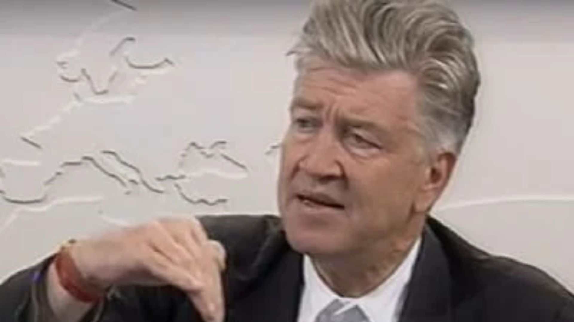 Em 2008, David Lynch, morto aos 78 anos, falou sobre "fim do cinema" no Roda Viva