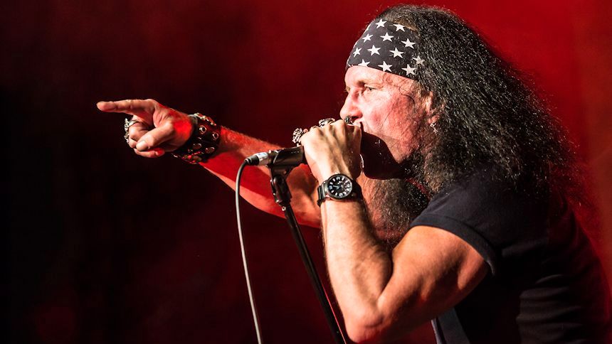 Dave Evans, primeiro vocalista do AC/DC (Foto: Reprodução/Facebook)