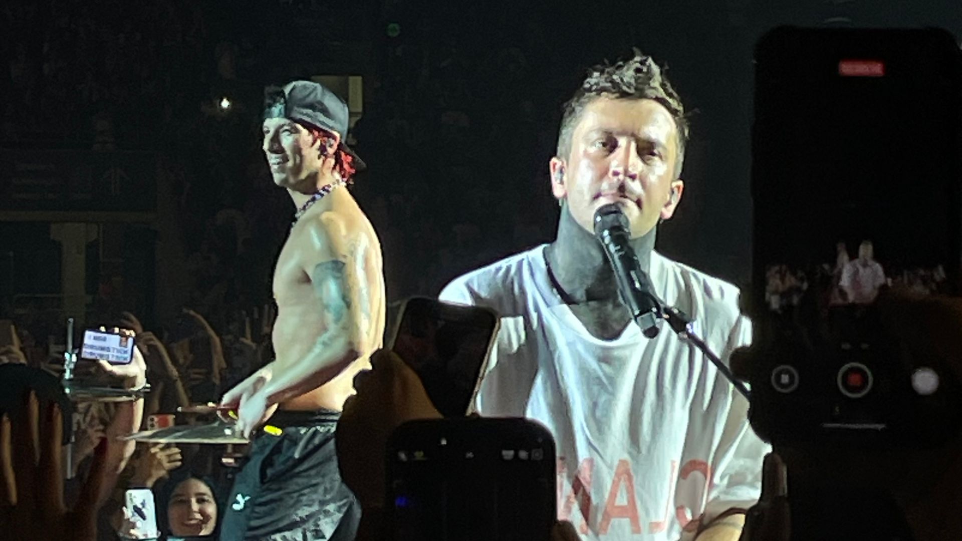 Josh Dun e Tyler Joseph em show do Twenty One Pilots no Allianz Parque, SP, em 26 de janeiro de 2025 (Foto: Felipe Grutter)