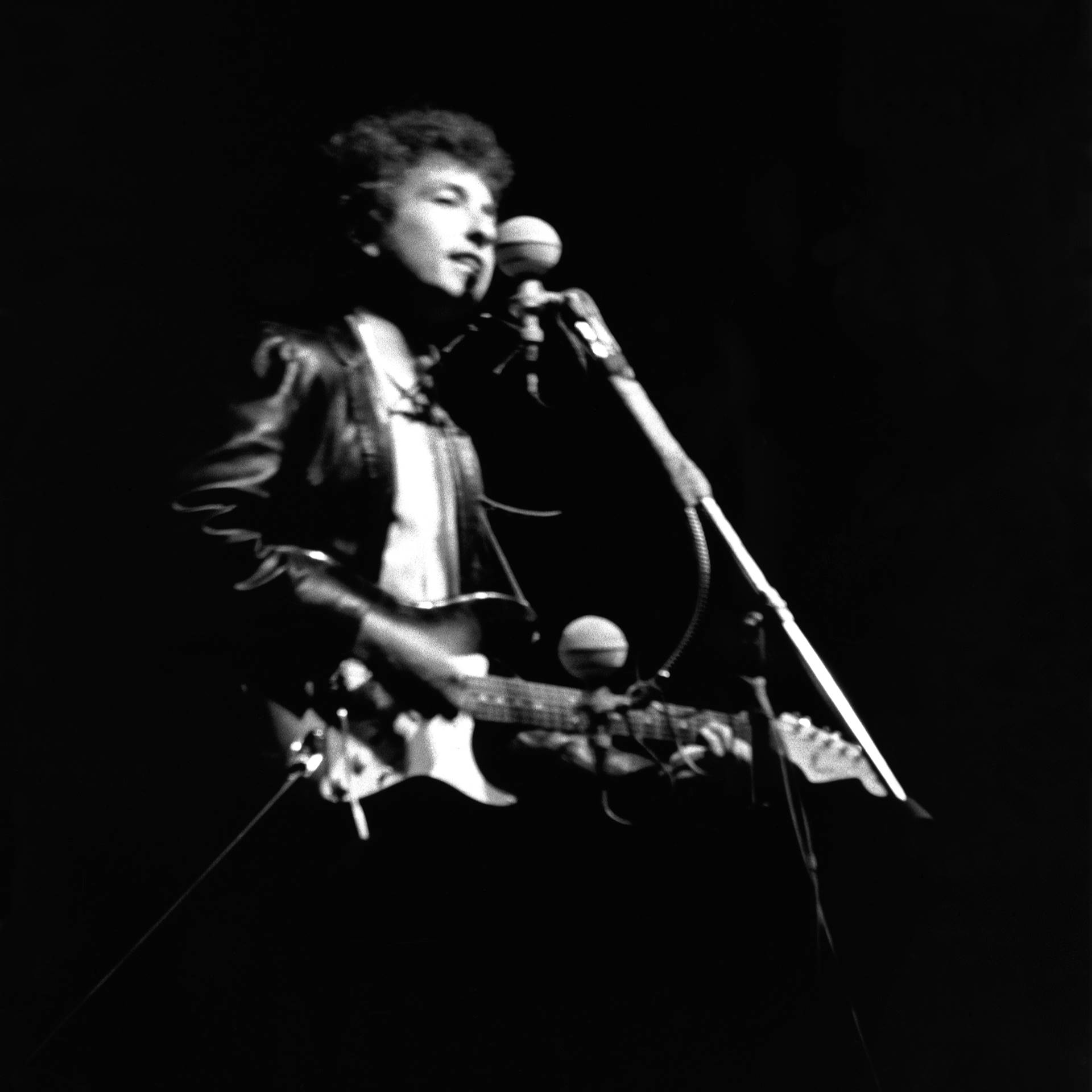 Bob Dylan durante o Newport Folk Festival em 1965