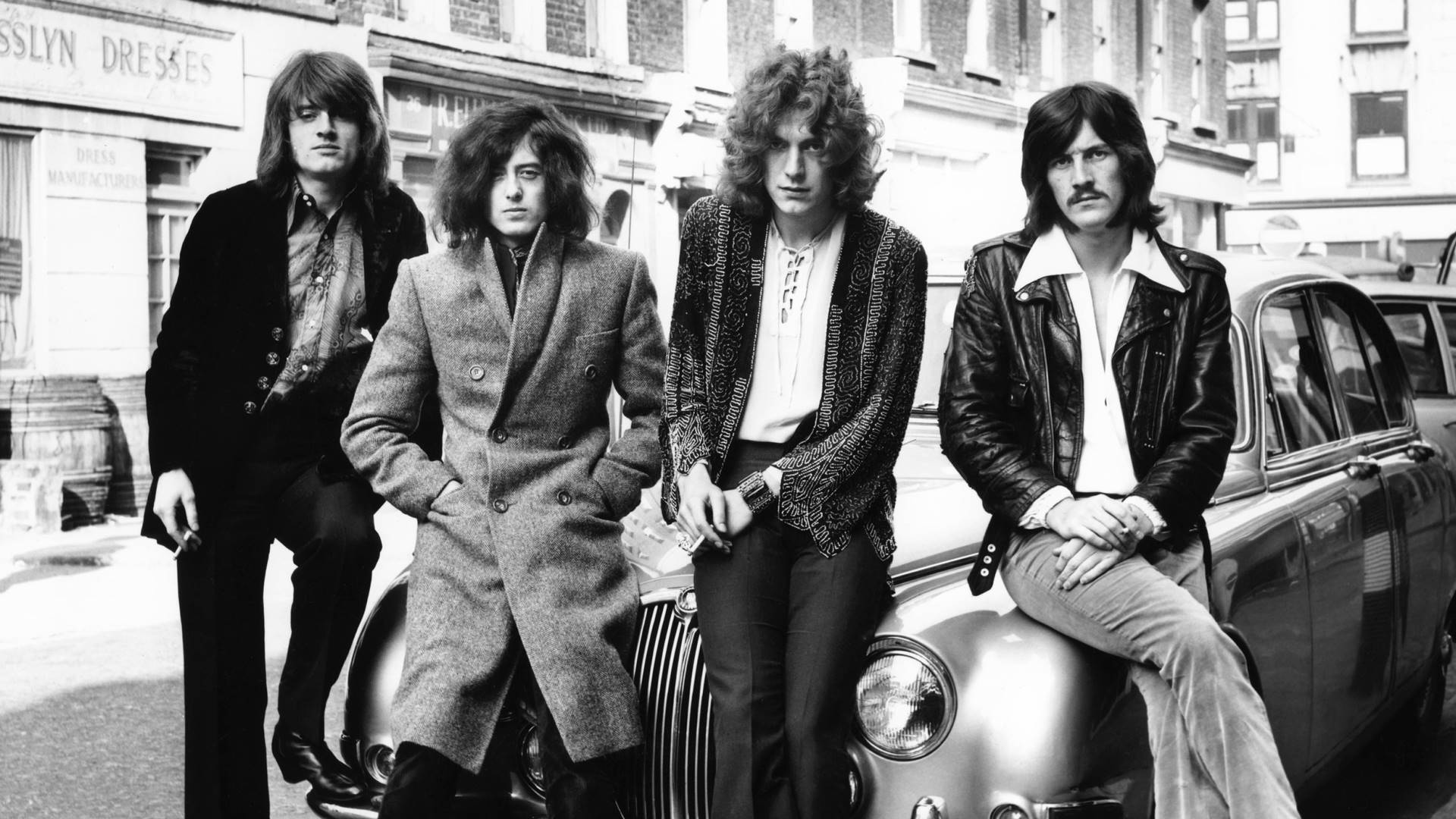 Led Zeppelin em sua primeira sessão de fotos, em dezembro de 1968