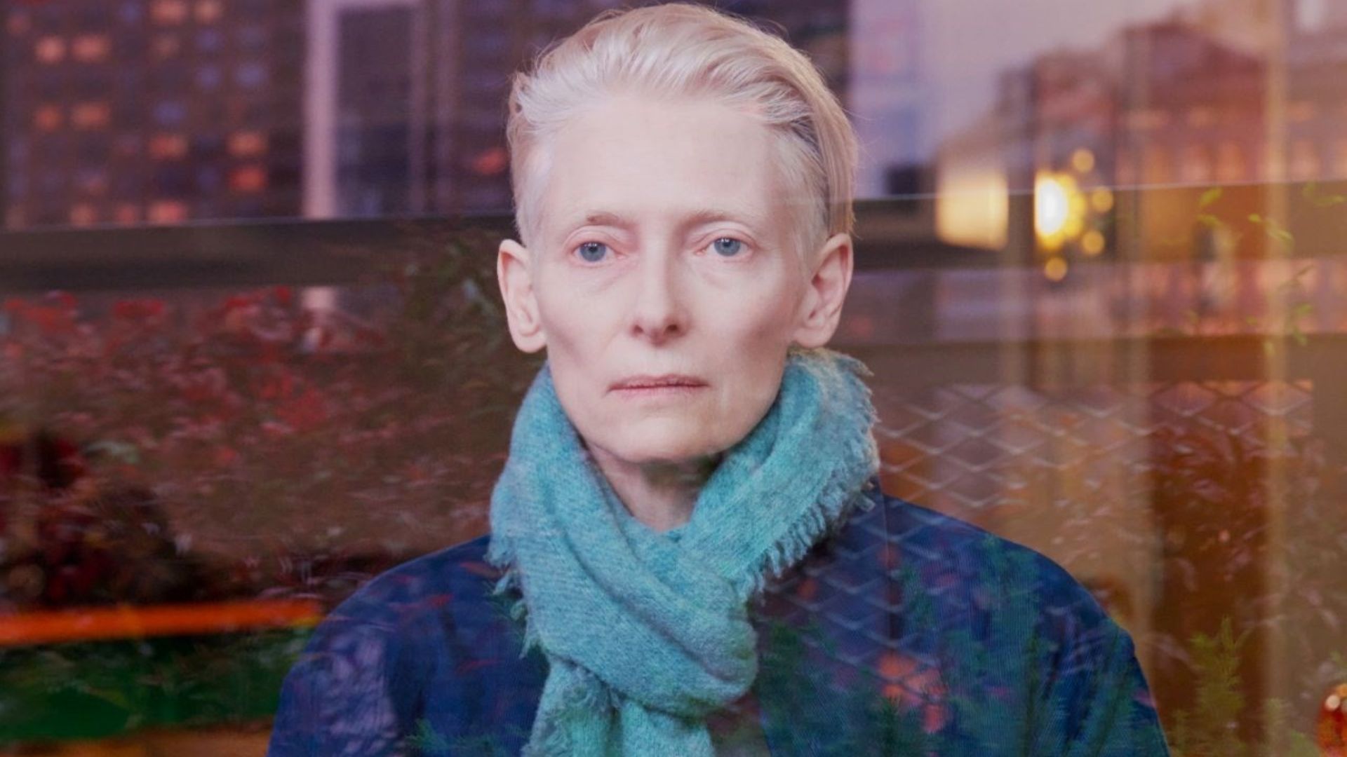 Tilda Swinton, de O Quarto ao Lado, anuncia pausa na carreira: 'Quero um tempo para mim'