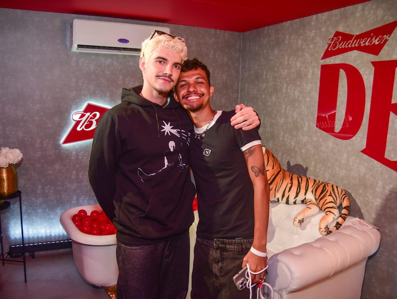 Jão em ação da Budweiser no Lollapalooza Brasil 2025