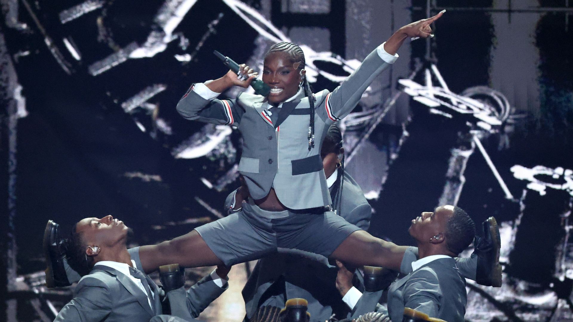 A Doechii ama o Brasil? Entenda a relação da rapper com o nosso país