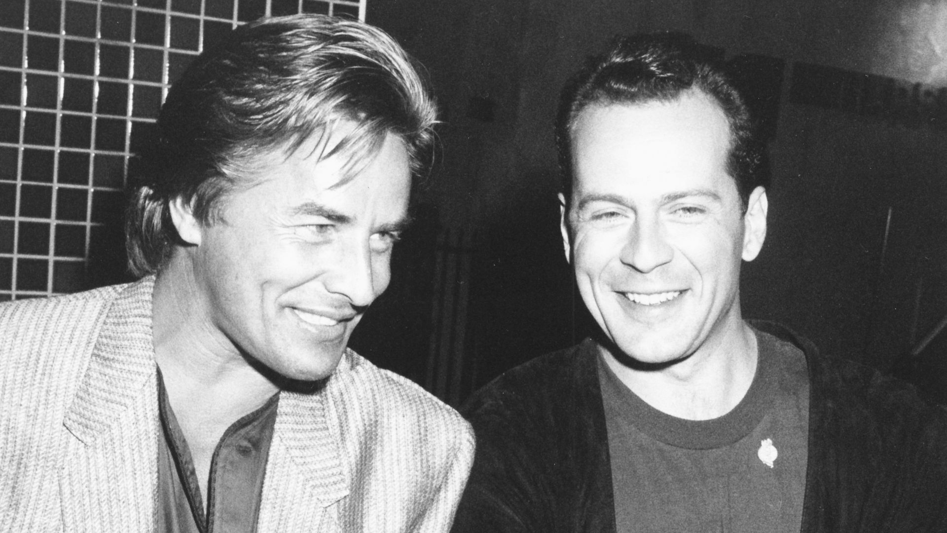 Don Johnson e Bruce Willis em 1987