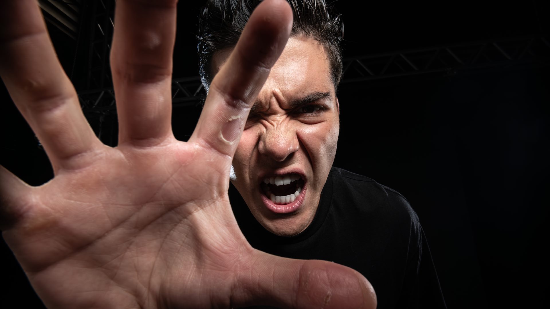 Greyson Nekrutman, baterista do Sepultura