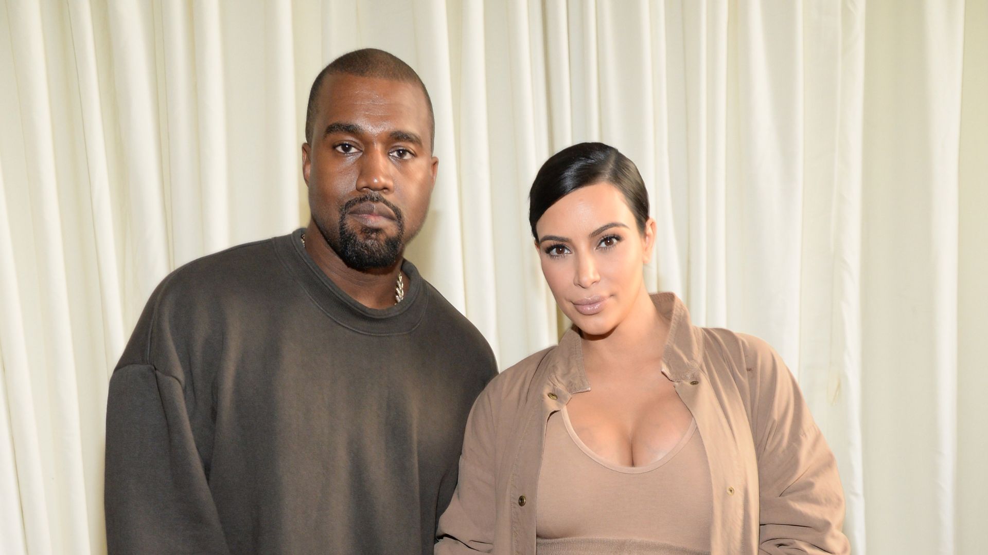 Kanye West e Kim Kardashian West em 2015