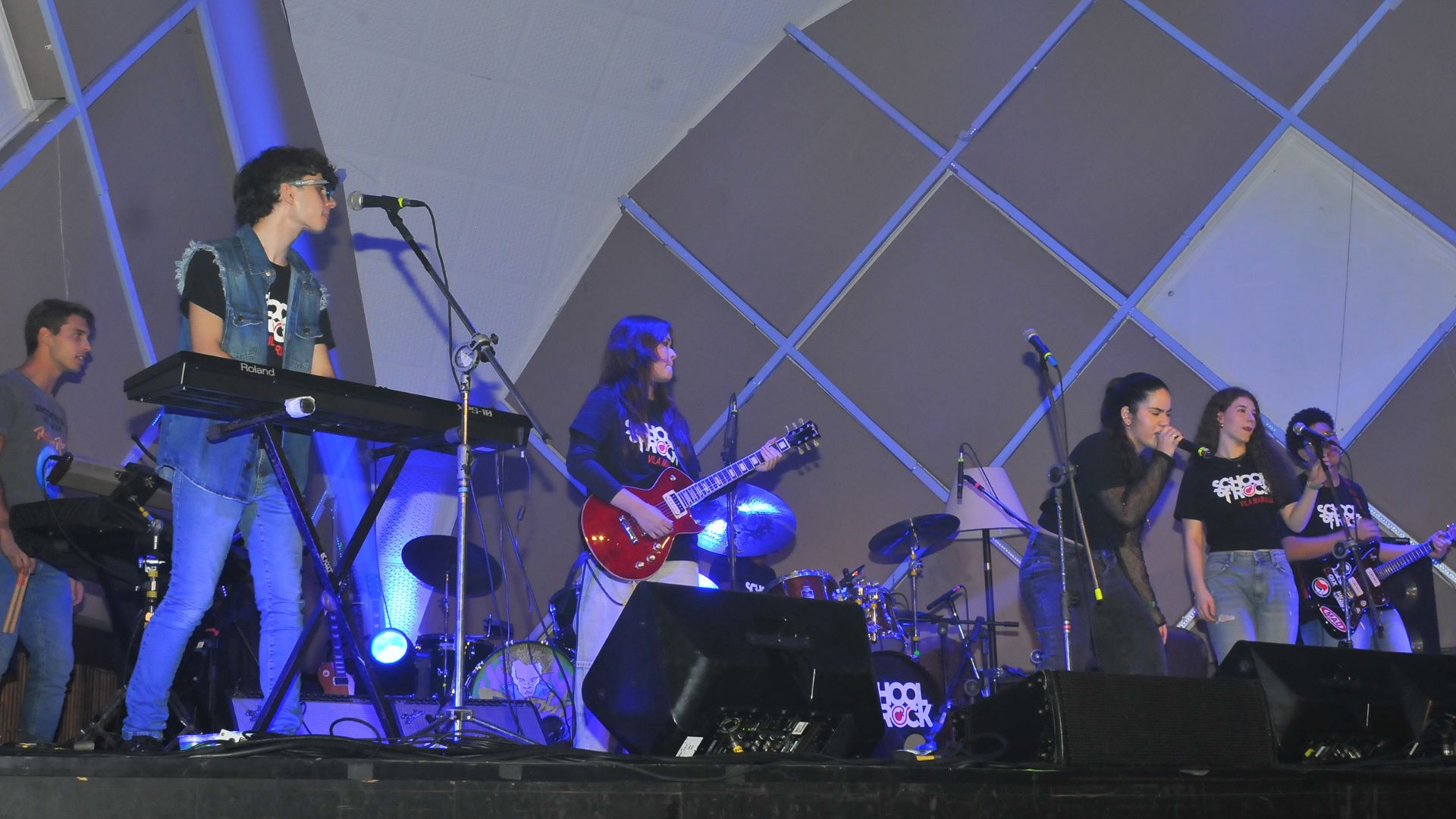 House band da School of Rock de Vila Mariana na Rolling Stone Sessions