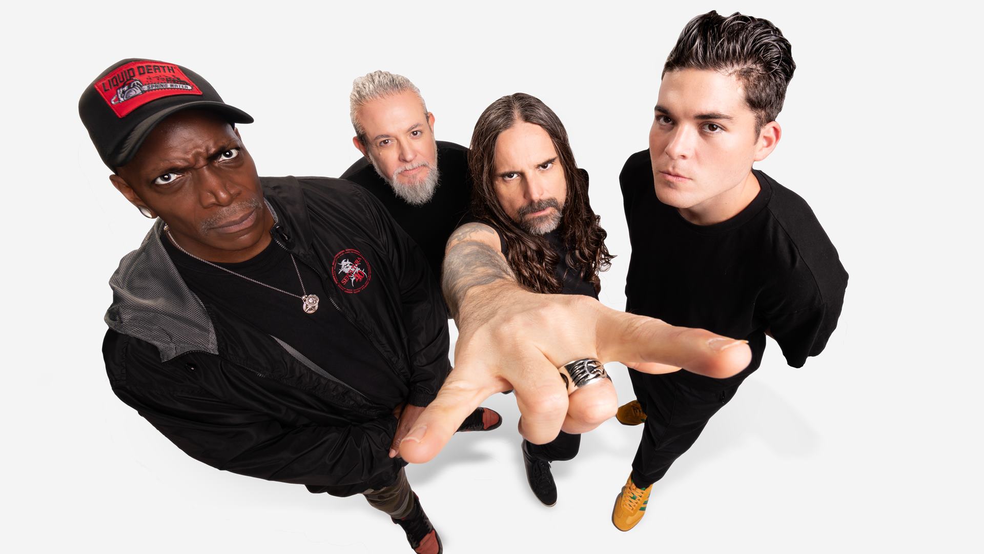 Sepultura em 2025 (E-D): Derrick Green, Paulo Xisto, Andreas Kisser, Greyson Nekrutman