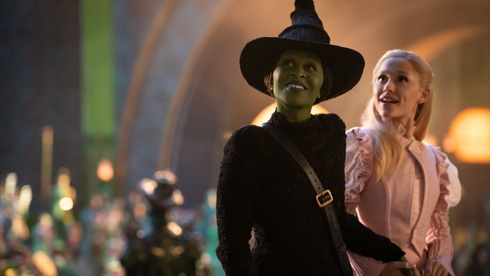 Wicked 2, sequência do sucesso com Cynthia Erivo e Ariana Grande, ganha pôster