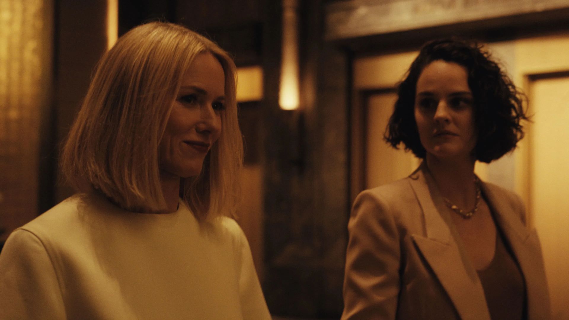 'A antiga Emmanuelle está morta', afirma diretora da nova versão do clássico erótico (Divulgação/Imovision)