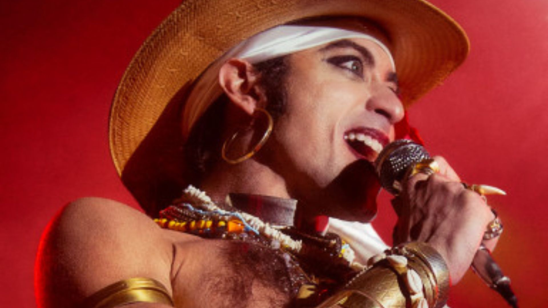 Homem com H, filme de Ney Matogrosso, estreia nos cinemas brasileiros