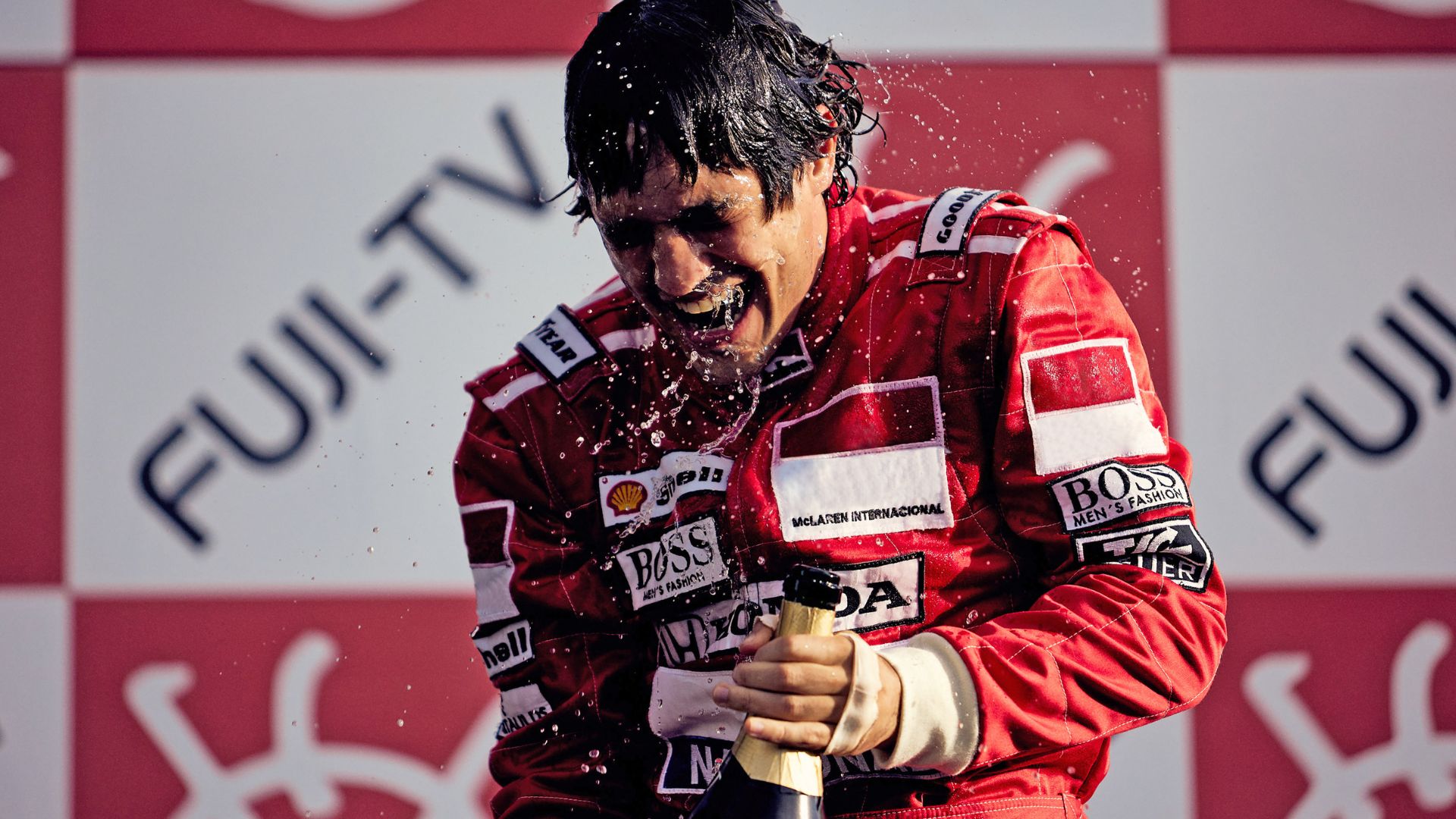 Senna, minissérie sobre a vida e a carreira de Ayrton Senna, vence o Prêmios Platino 2025