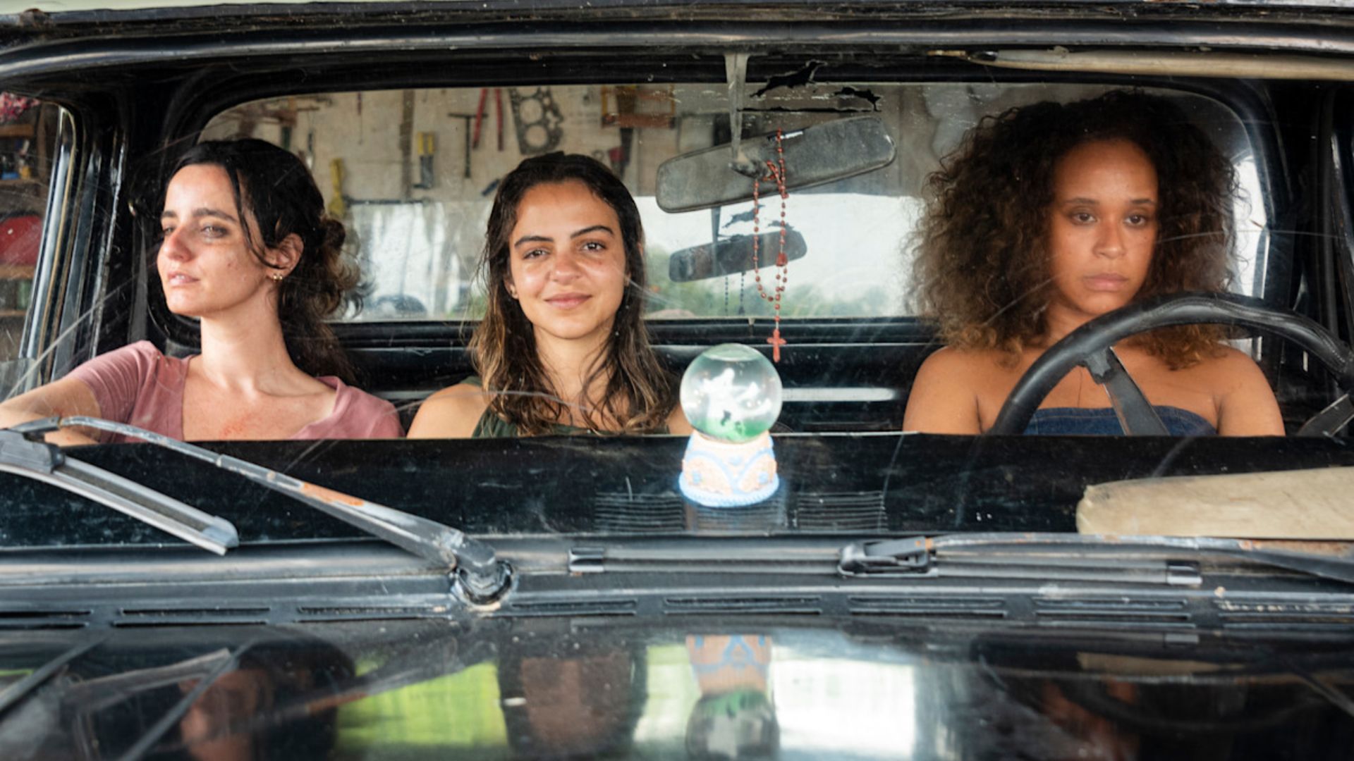 Serra das Almas 'é filme em que o poder acaba onde deveria: no feminino', afirma diretor Lírio Ferreira