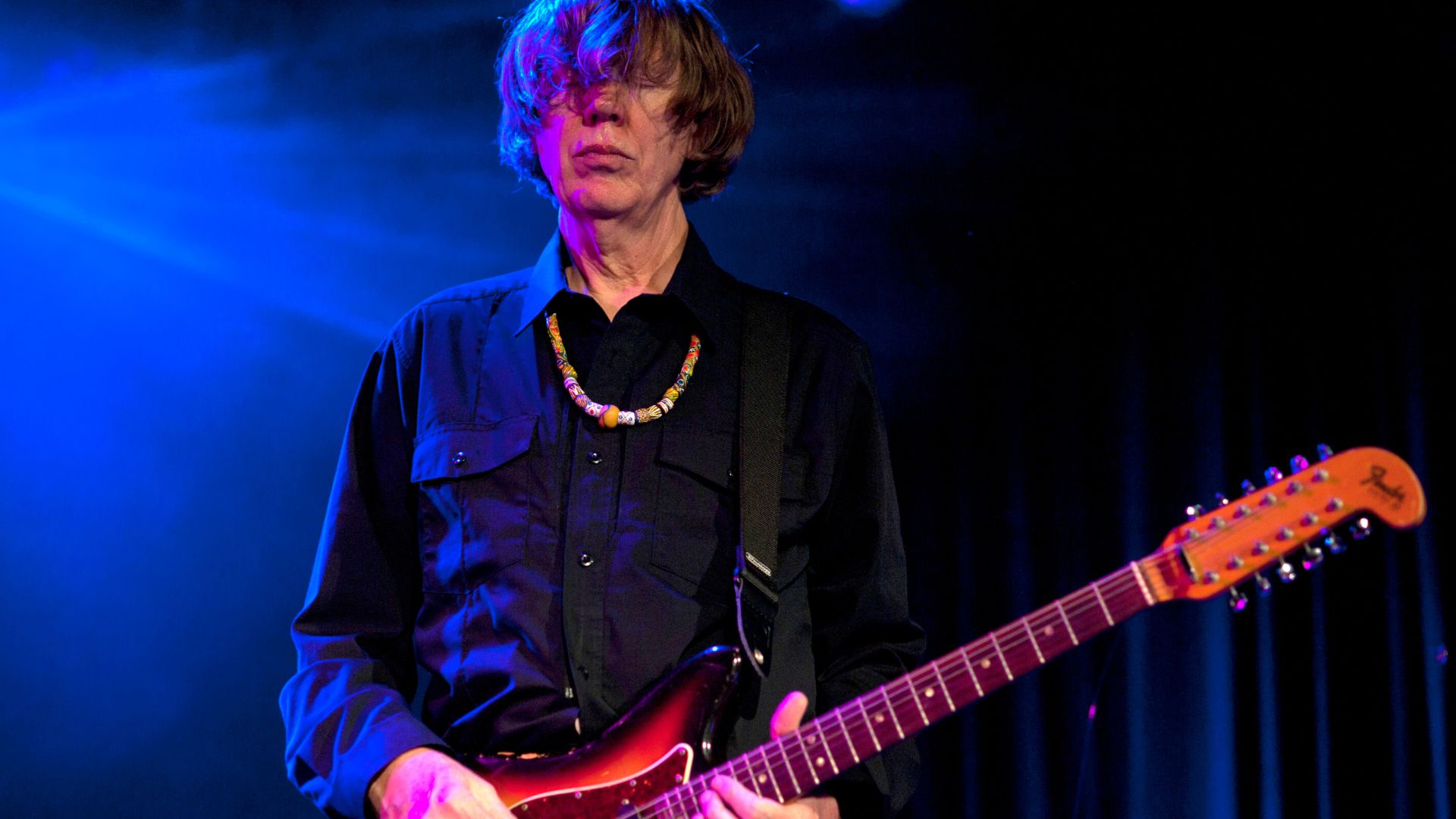 Thurston Moore em foto de Martyn Goodacre/Redferns