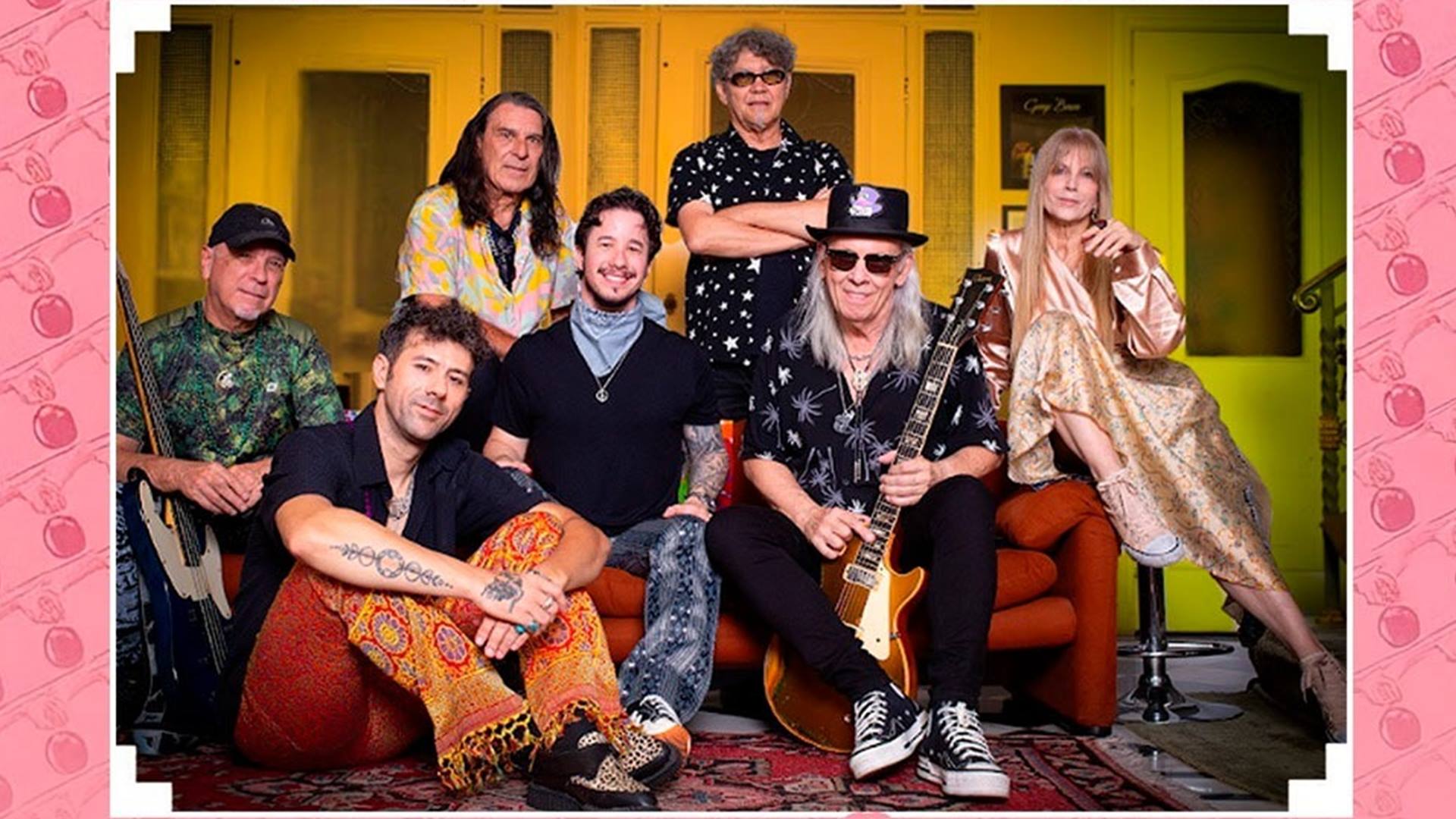 A banda Tutti Frutti, com Luiz Carlini, em 2025