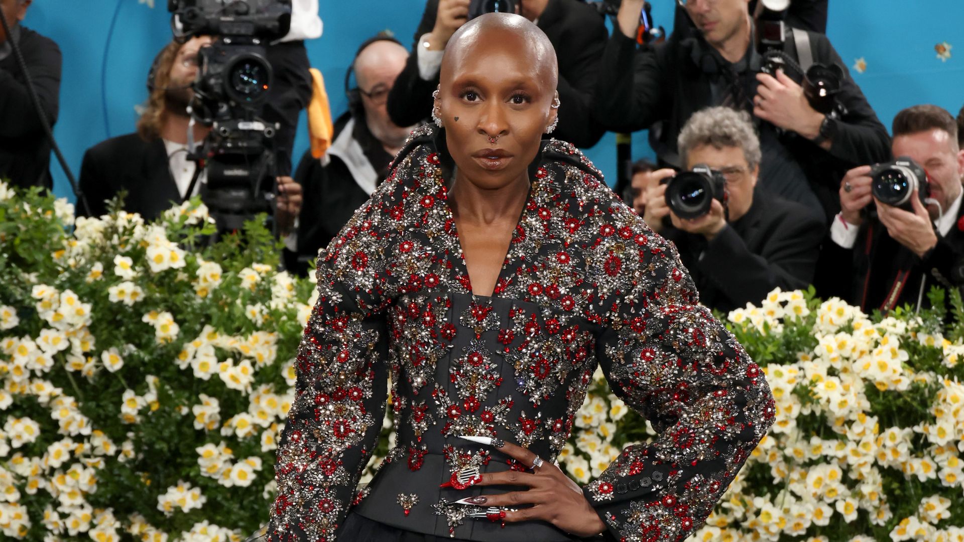 Cynthia Erivo, de Wicked, irá interpretar 23 personagens em nova montagem de Drácula