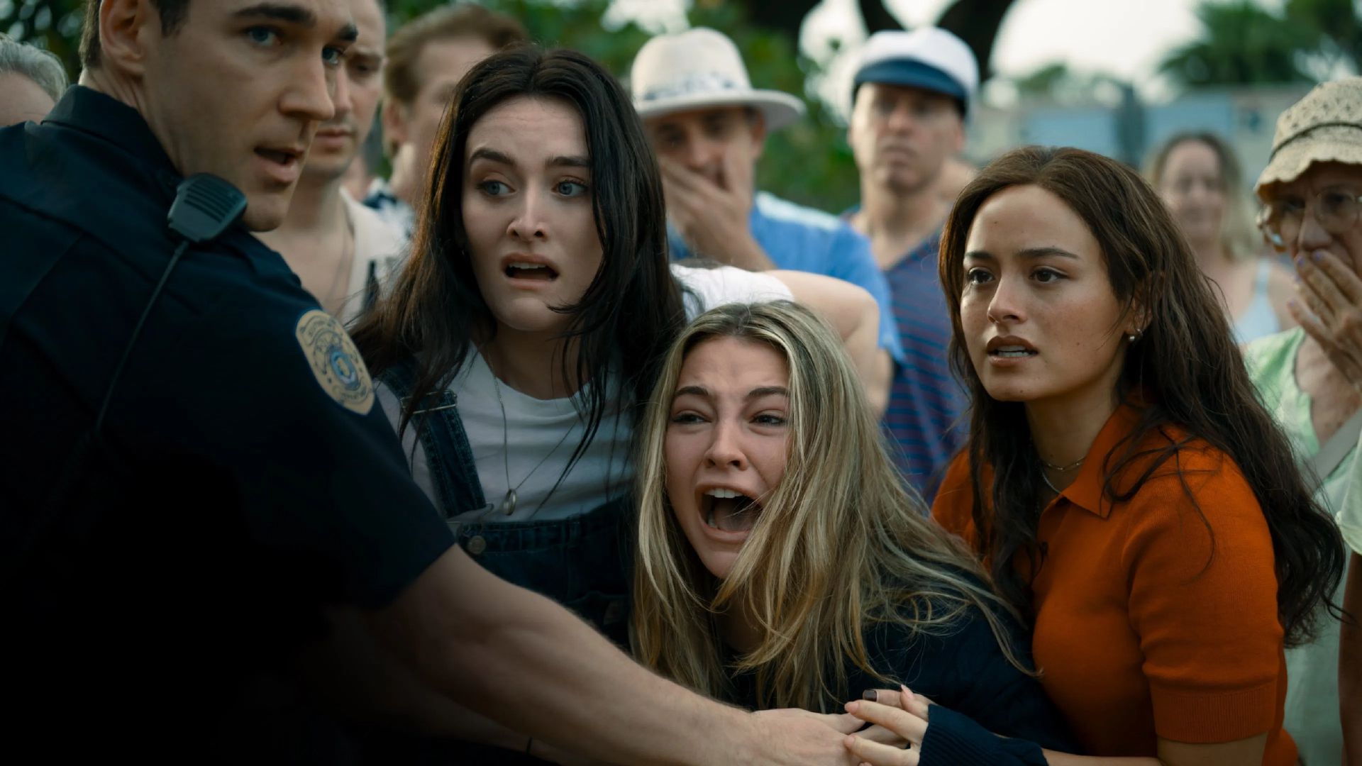 Eu Sei o que Vocês Fizeram no Verão Passado ganha trailer cheio de mistério