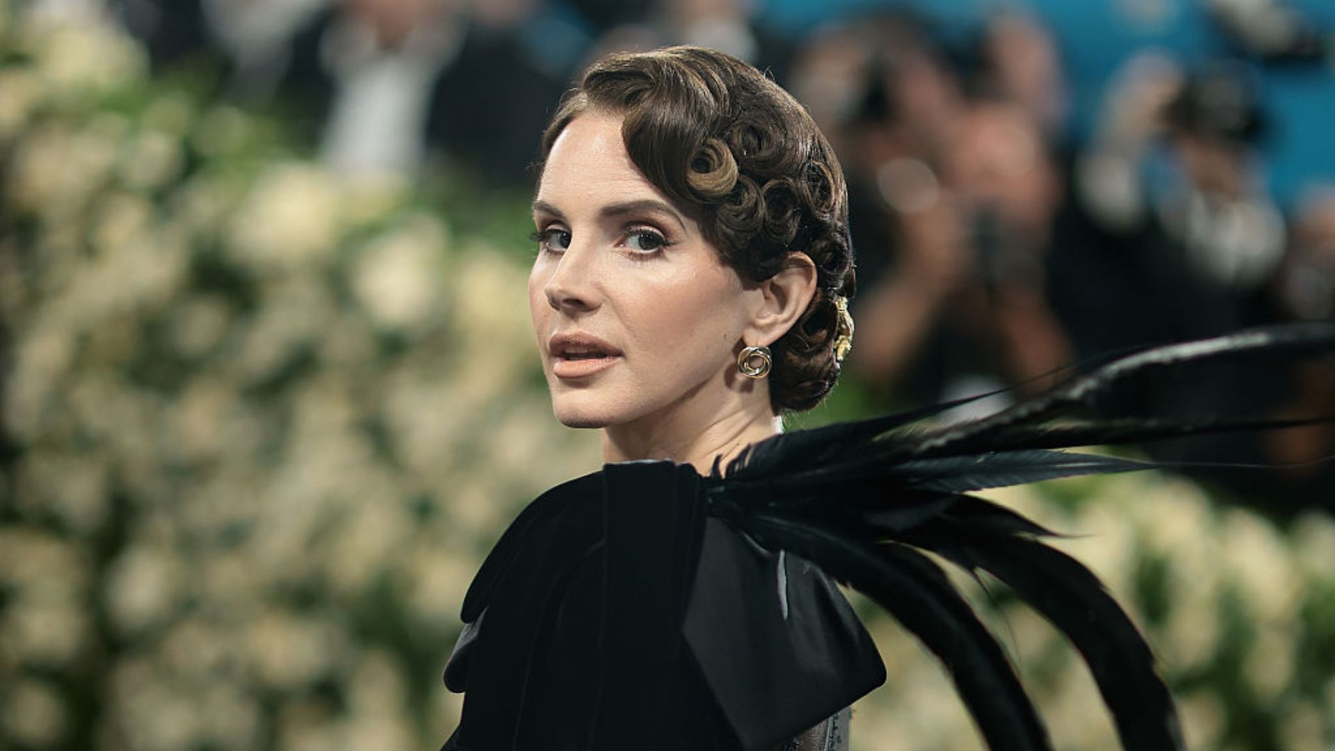 Lana del Rey ganha mural em sua homenagem no Wembley Park