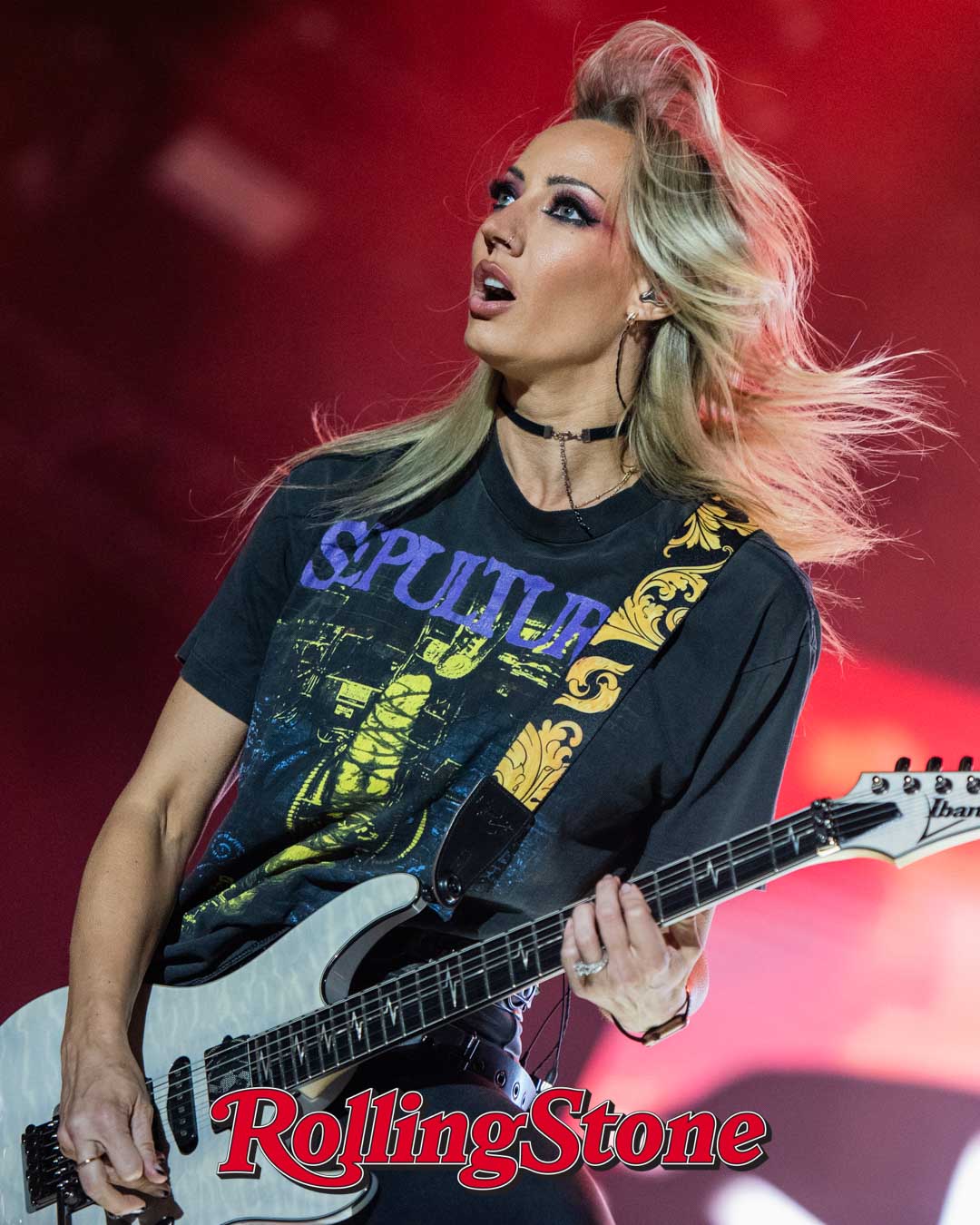 Nita Strauss participando de show de Larissa Liveir no Best of Blues and Rock