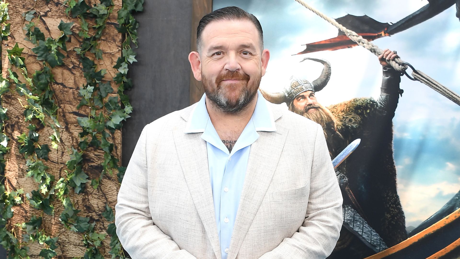 Novo Hagrid em Harry Potter, Nick Frost afirma discordar de opiniões transfóbicas de J.K. Rowling