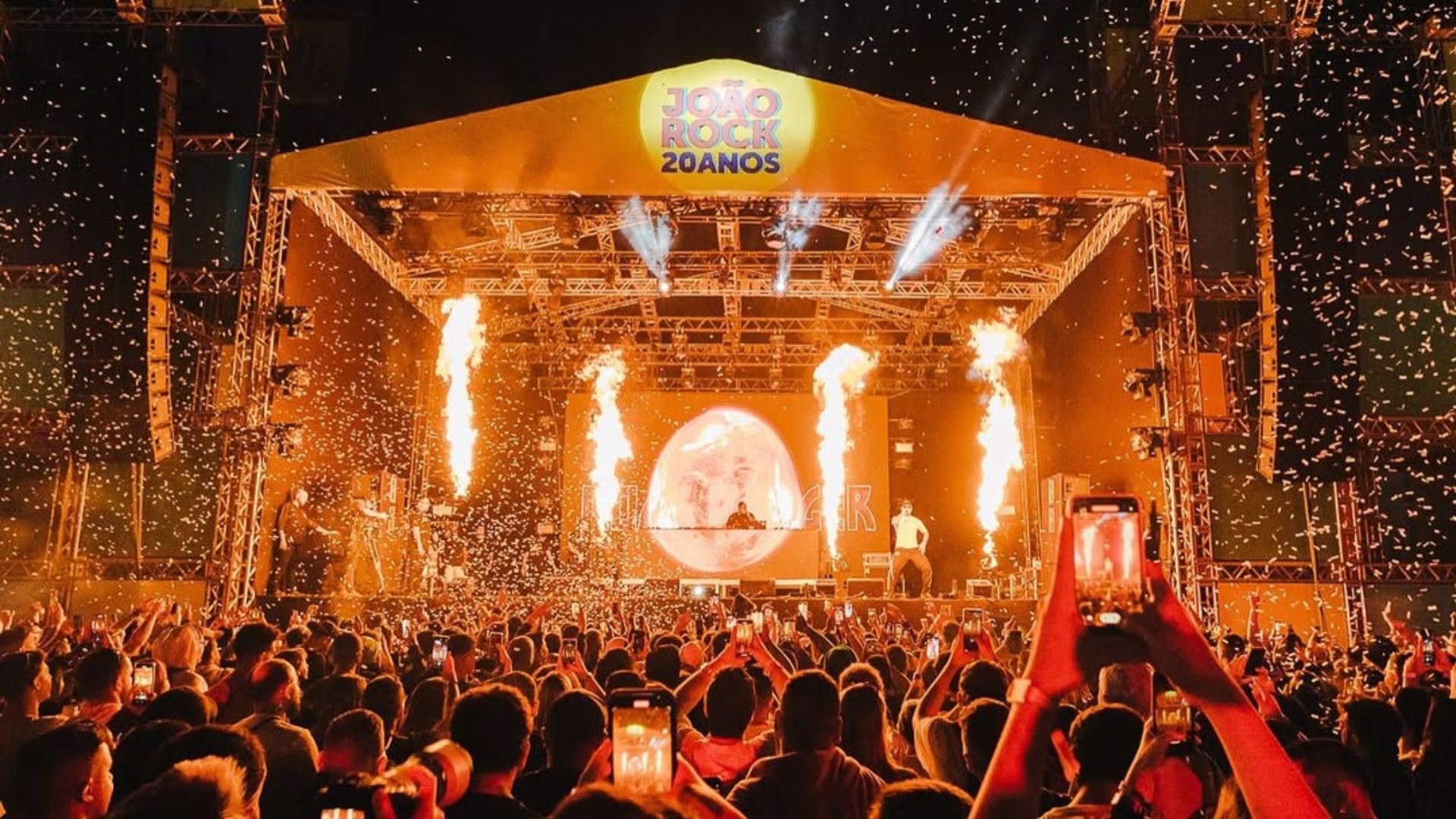 Onde recarregar o celular no João Rock 2025, que acontece neste sábado (14)?