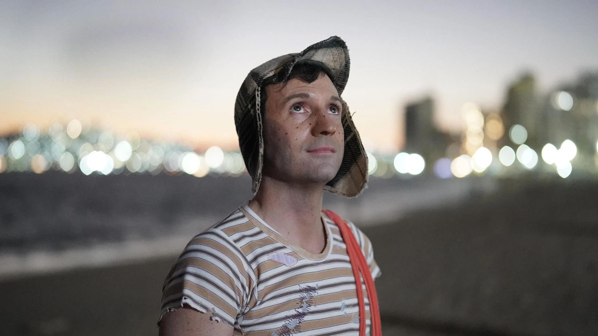 Quando estreia o 2º episódio de Chespirito: Sem Querer Querendo, série sobre o criador de Chaves?