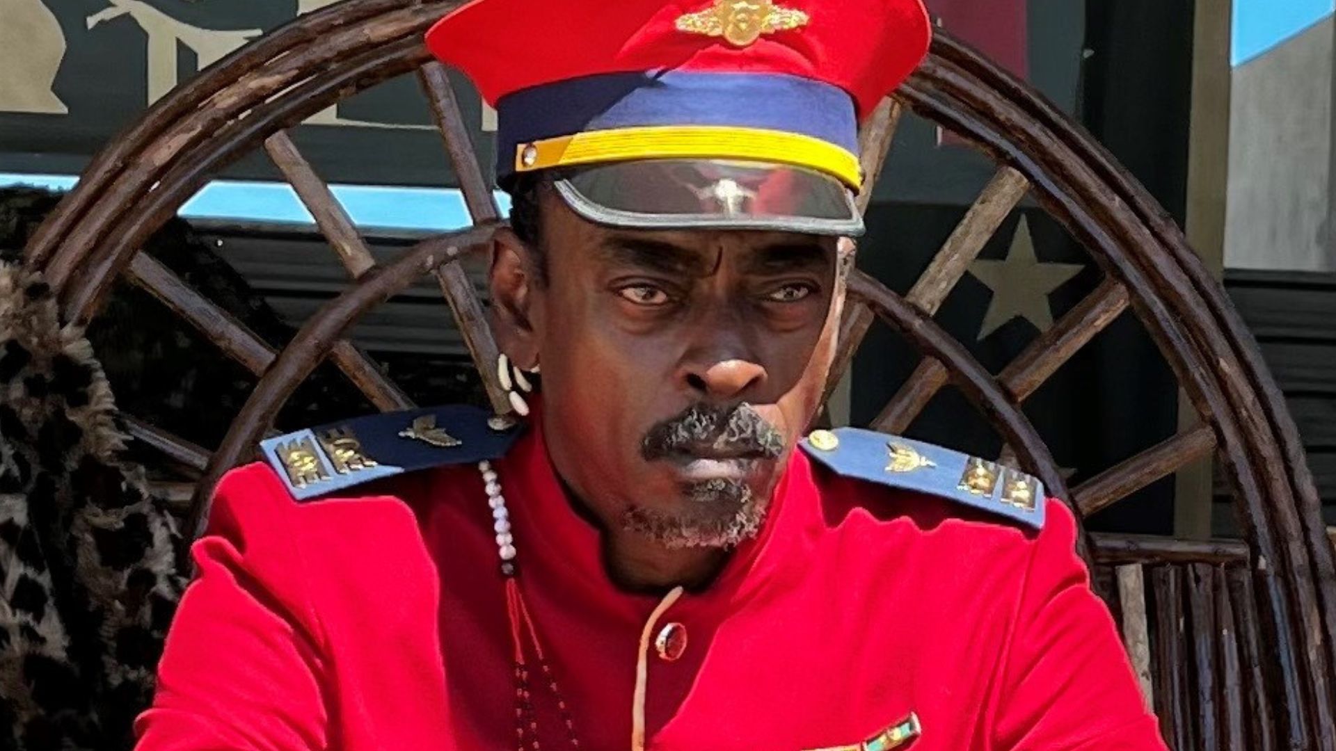 Seu Jorge estrela Geni e o Zepelim, adaptação do clássico de Chico Buarque, que ganhou a sua primeira imagem