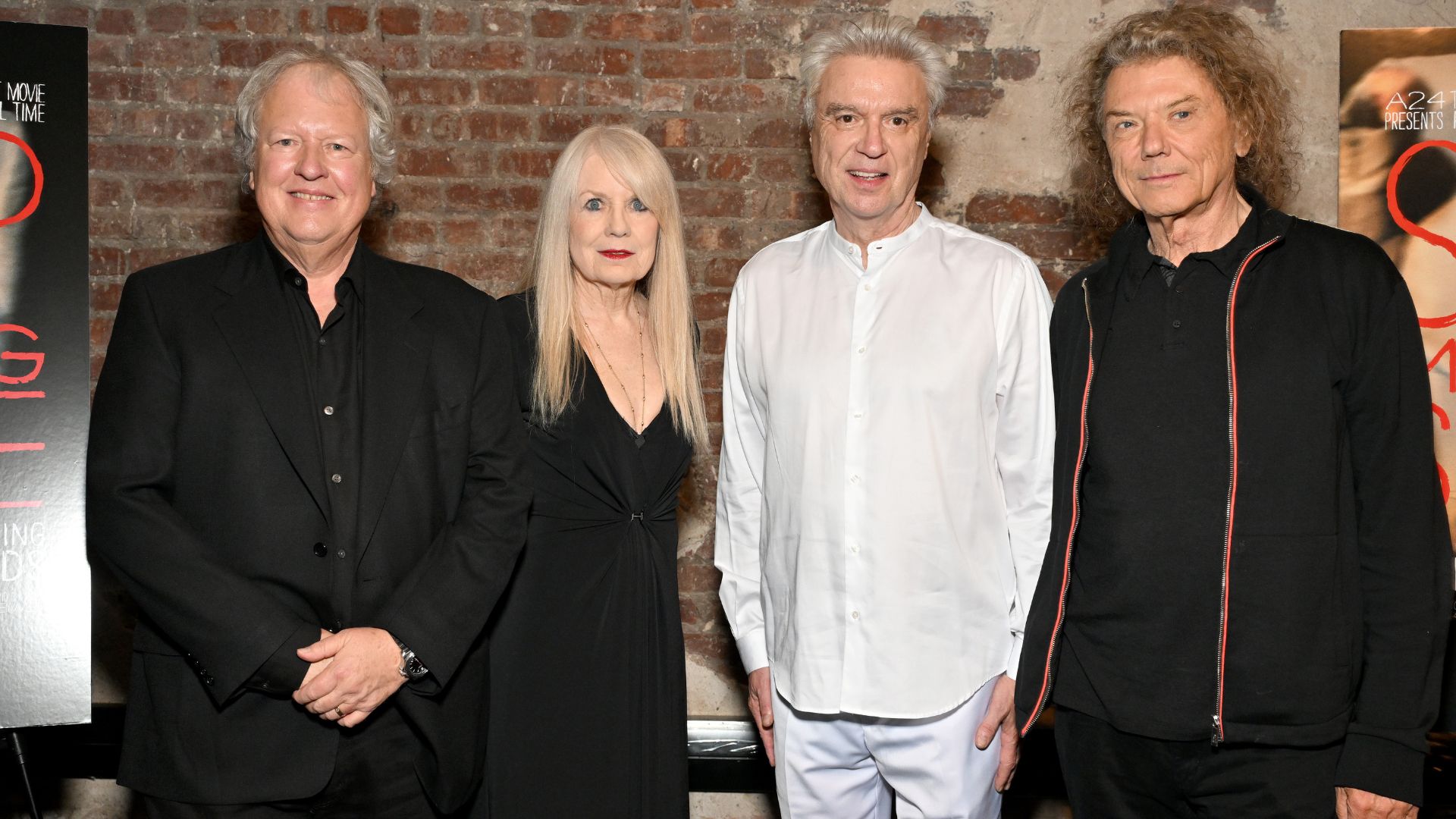 Chris Frantz, Tina Weymouth, David Byrne e Jerry Harrison do Talking Heads