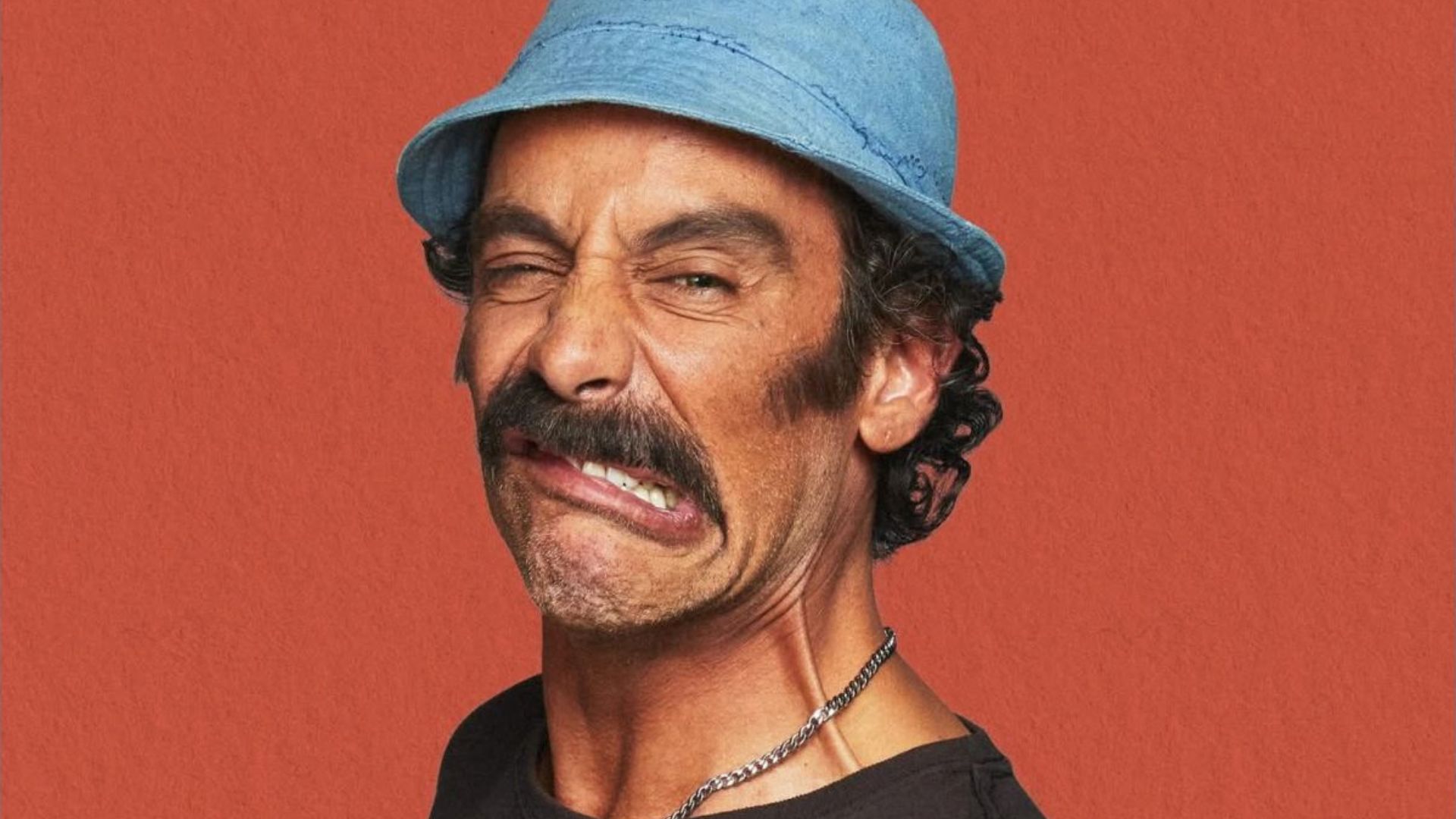 Miguel Islas como Ramón Valdés (Seu Madruga)