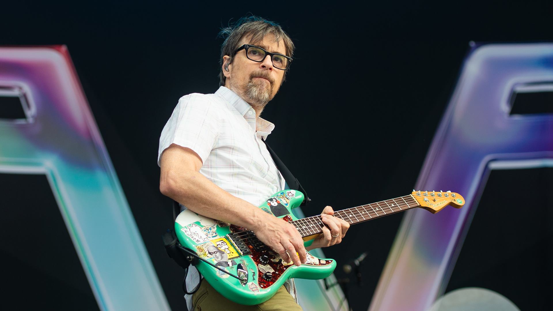 Rivers Cuomo, vocalista e guitarrista do Weezer