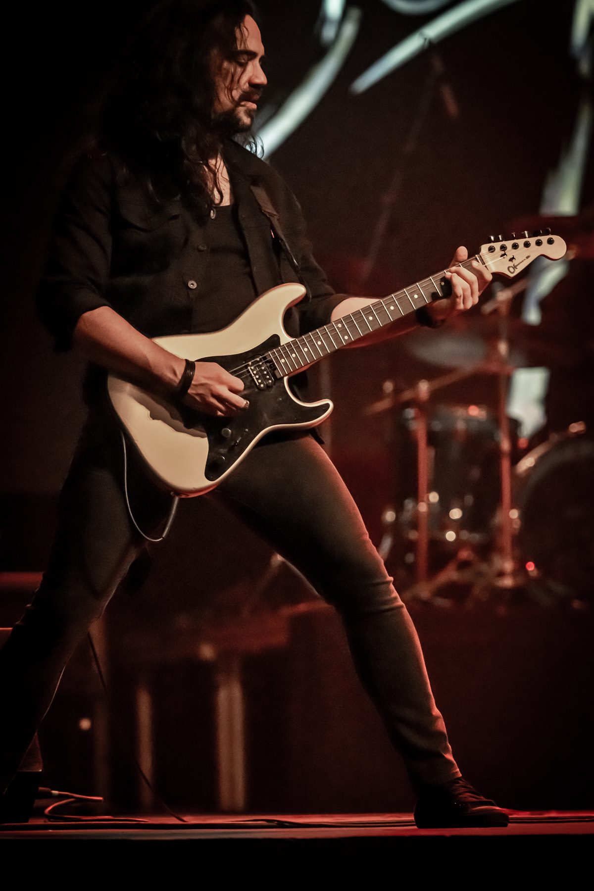 O guitarrista Conrado Pesinato