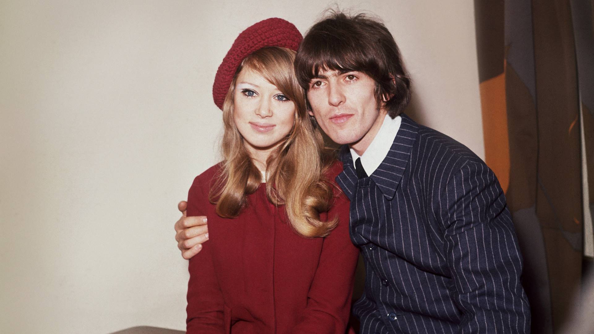 Pattie Boyd e George Harrison em 1966