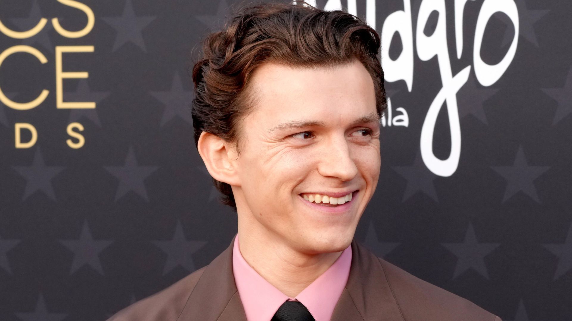 Tom Holland celebra ‘A Odisséia’ de Nolan como o papel de sua vida