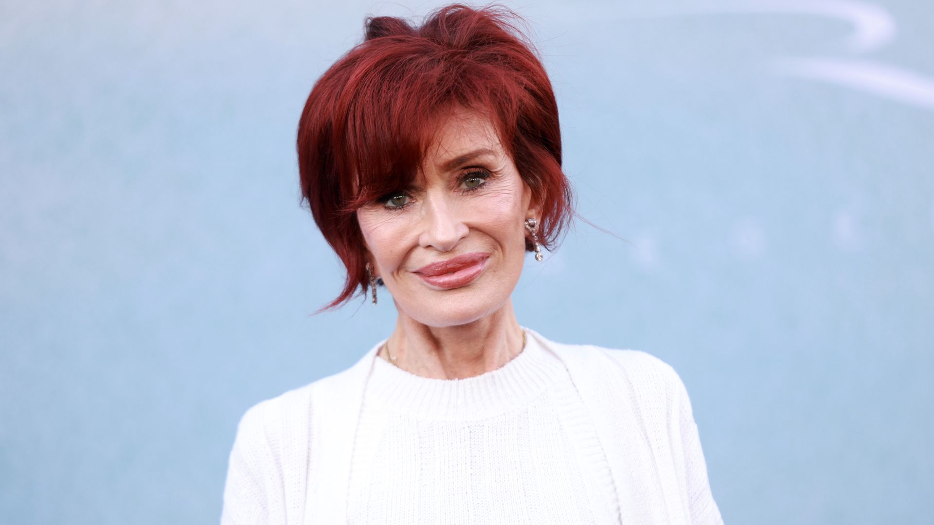 Yungblud emocionou Sharon Osbourne ao cantar 'Changes' em tributo a Ozzy