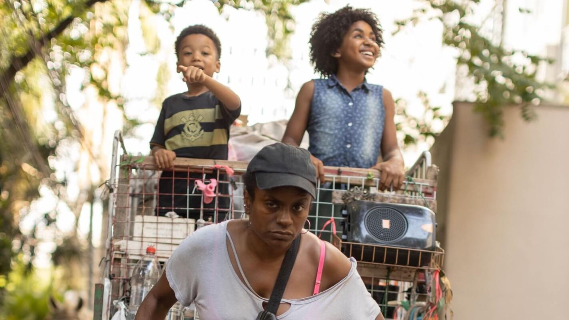 'A Melhor Mãe do Mundo', de Anna Muylaert, estreia nos cinemas