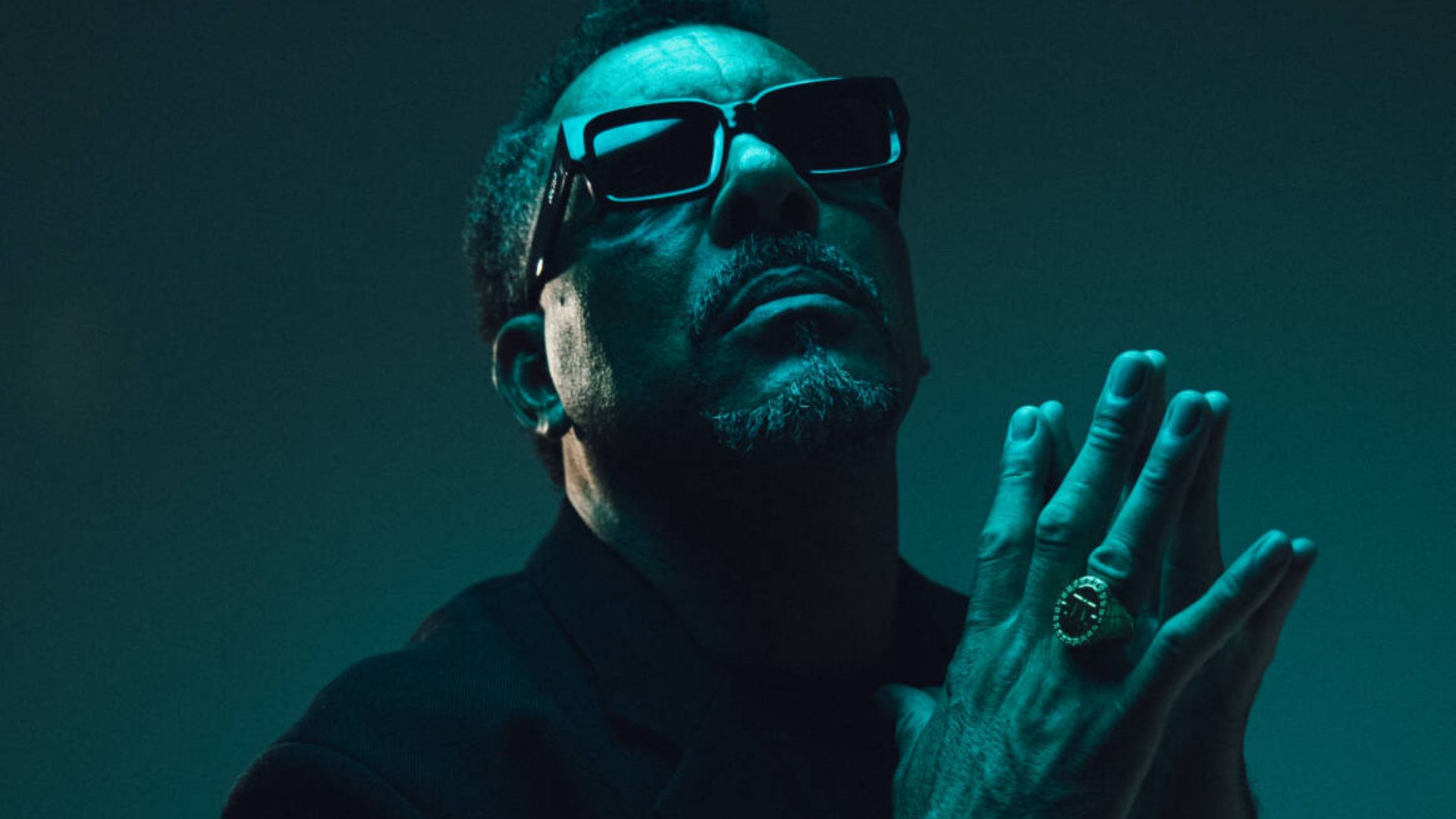 Dexter & Convidados celebra a vida, liberdade e carreira do rapper neste domingo (17)