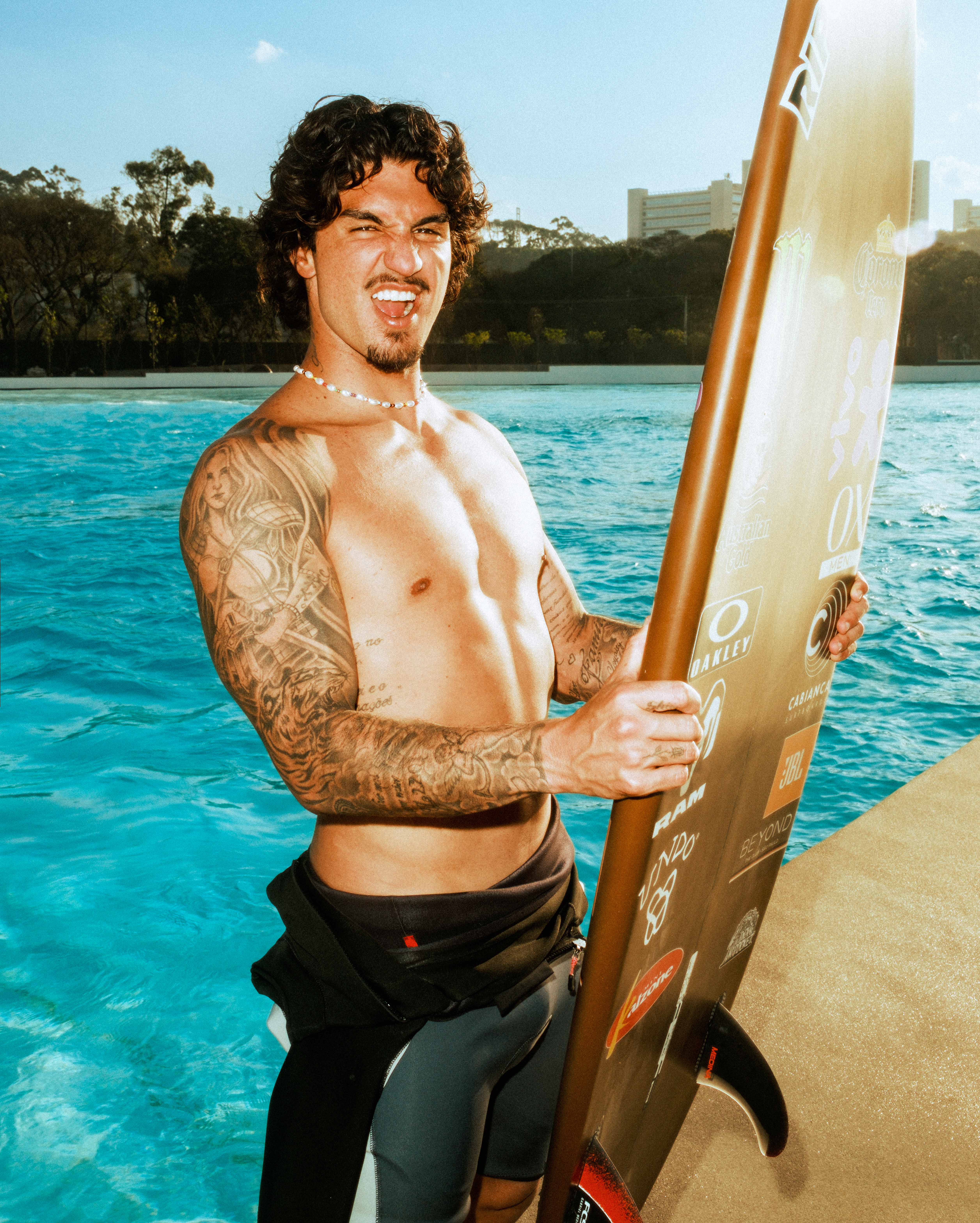A trilha sonora de Gabriel Medina: quando a música encontra o mar (Foto: Fred Othero)