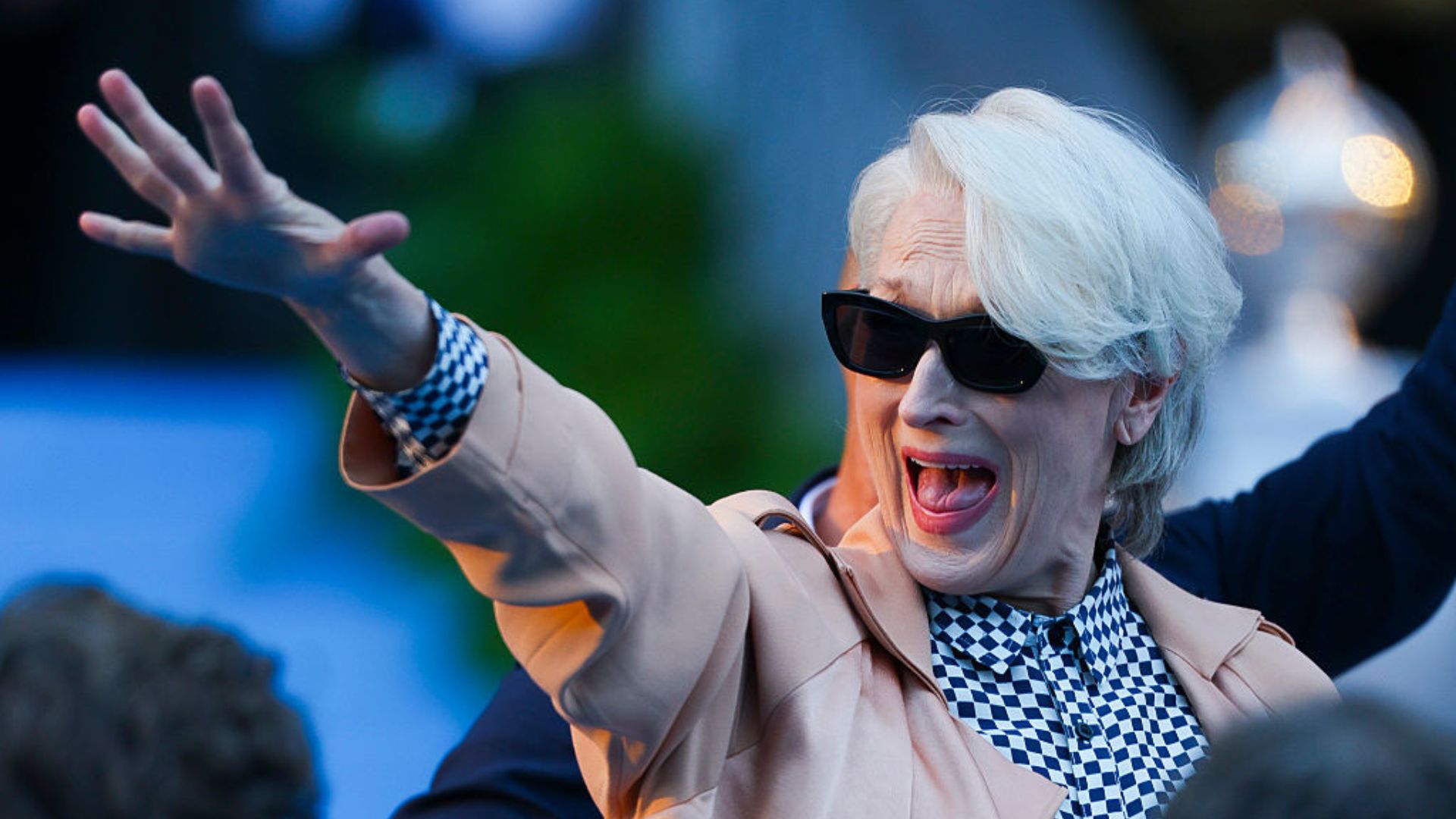 Roteirista de 'O Diabo Veste Prada 2' afirma que fotos vazadas são 'desejo legítimo' dos fãs