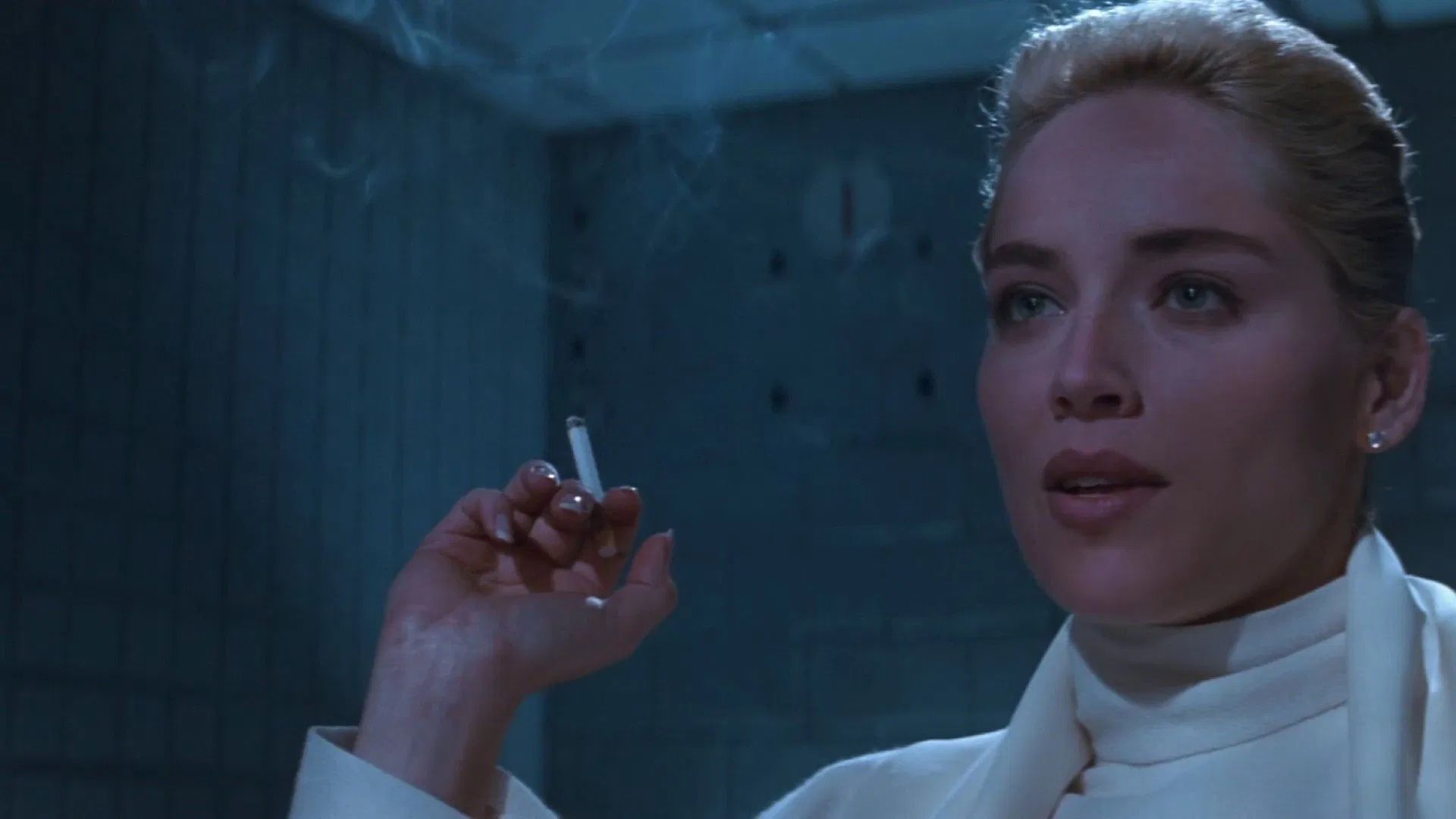 Sharon Stone ironiza reboot de Instinto Selvagem: “Boa sorte com isso”