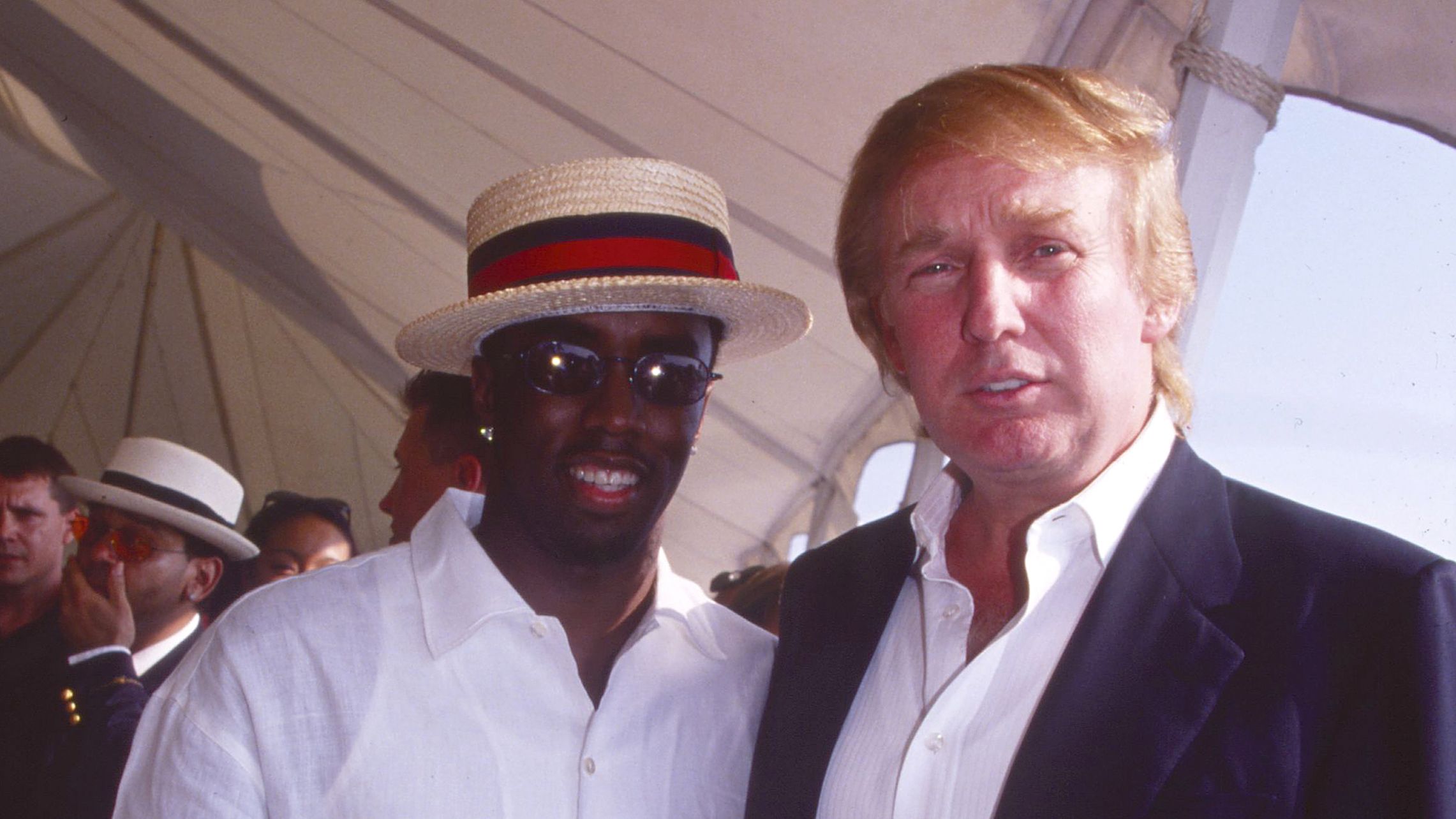 Sean "Diddy" Combs e Donald Trump em 1998 (Foto: Sonia Moskowitz/Getty Images)