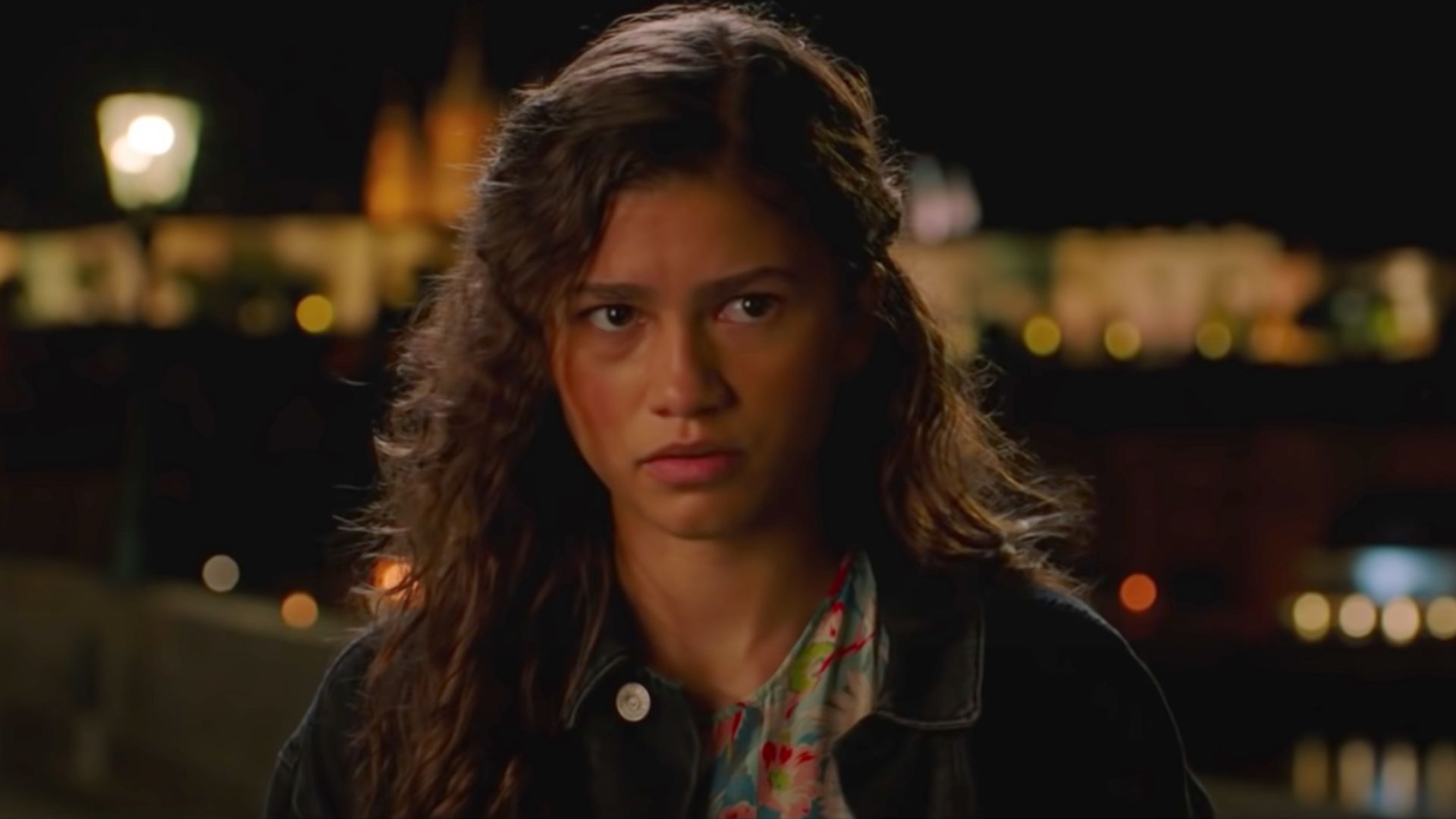 Zendaya retorna como MJ em novas imagens de Homem-Aranha: Um Novo Dia