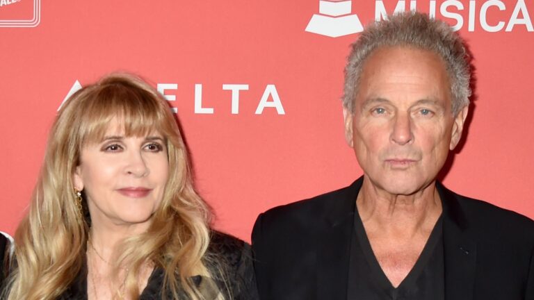 A história de origem de Stevie Nicks e Lindsey Buckingham