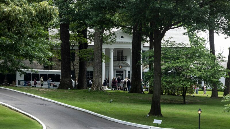 Graceland, casa de Elvis Presley localizada em Memphis, Tennessee (Foto: Brad Vest/Getty Images)