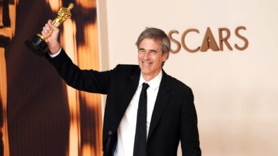 O diretor Walter Salles com seu Oscar
